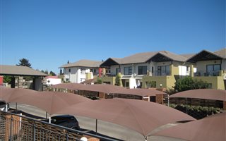 2 Bedroom Townhouse in Glenanda