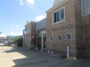 228 m² Industrial space in Umbogintwini