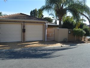 3 Bed House in Sonstraal East