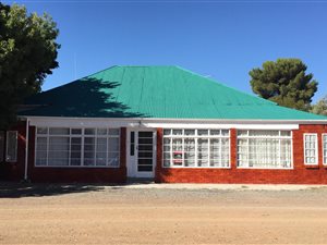 4 Bed House in Murraysburg