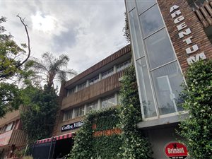 188 m² Commercial space in Lynnwood Glen