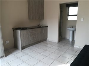 Bachelor apartment in Honingklip AH