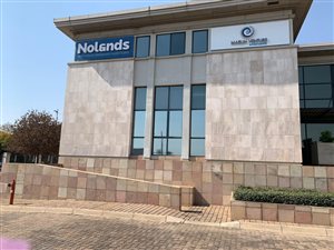 128 m² Commercial space in Bryanston