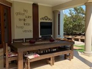 4 Bed Cluster in Waterkloof