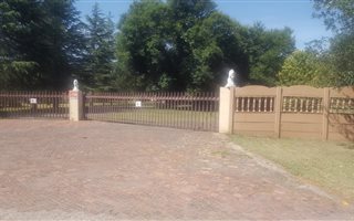4 Bedroom House in Rand Collieries