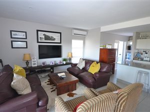 4 Bed Duplex in Simbithi Estate
