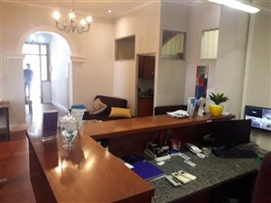 250 m² Commercial space in Overport