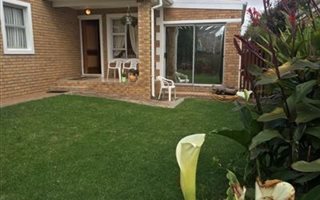 2 Bedroom Townhouse in Durbanville Central
