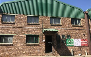 276 m² Industrial space in Rooihuiskraal