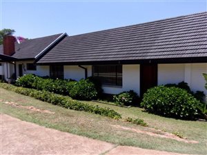 4 Bed House in Heatherdale