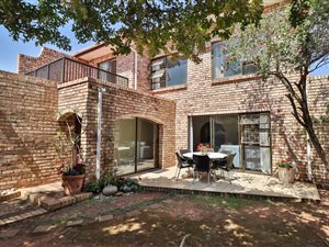 3 Bed Townhouse in Port Elizabeth Central