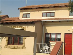 3 Bed Townhouse in Sandringham