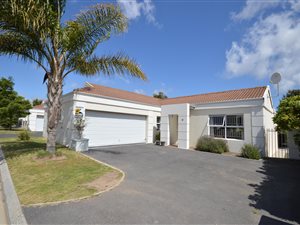 3 Bed Townhouse in D Urbanvale