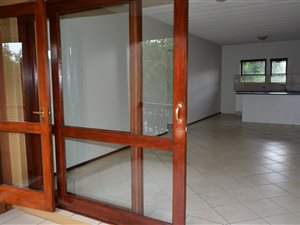 2 Bed Apartment in Lonehill