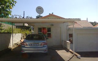 2 Bedroom Garden Cottage in Hillary