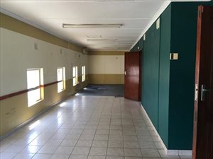 110 m² Commercial space in Scottburgh Central