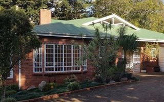 4 Bedroom Cluster in Kloof