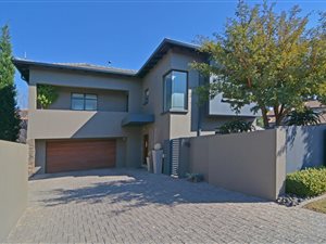 4 Bed House in Sunward Park