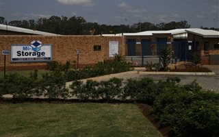 18 m² Commercial space in Willow Park Manor