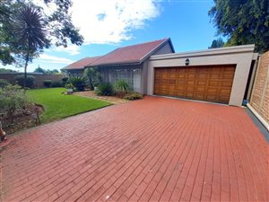 3 Bed House in Jansen Park