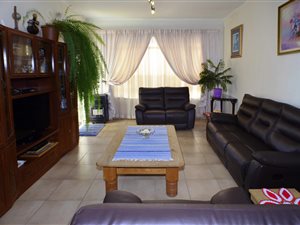 2 Bed Apartment in Impala Park