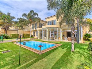 5 Bed House in Bedfordview