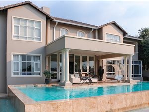 4 Bed House in Dainfern Valley