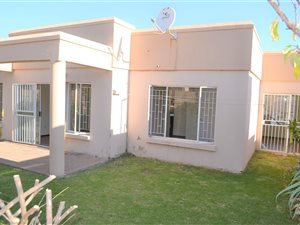 3 Bed Simplex in Halfway Gardens