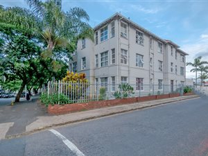 Studio Apartment in Bulwer