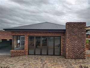 3 Bed House in Seemeeu Park