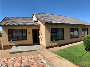 3 Bed House in South Ridge