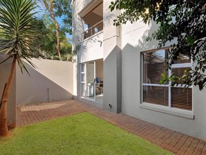 2 Bed Townhouse in Eagle Canyon Golf Estate