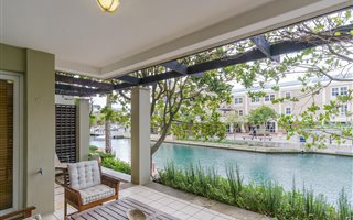 1 Bedroom Apartment in Waterfront
