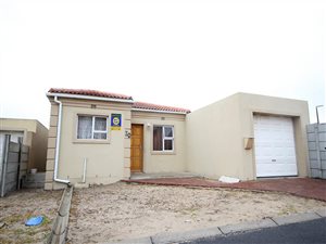 3 Bed House in Bernadino Heights