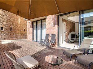 1 Bed Apartment in Melrose Arch