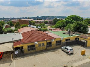 Commercial space in Haddon
