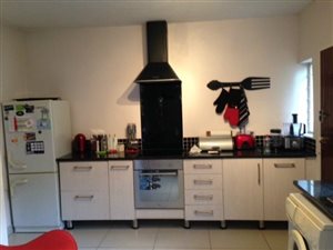 4 Bed Duplex in Corlett Gardens