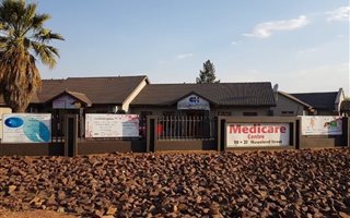 330 m² Commercial space in Reyno Ridge