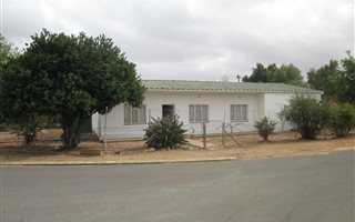 3 Bedroom House in Citrusdal