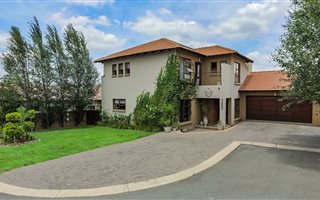 3 Bedroom House in Amberfield
