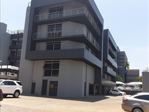 73 m² Commercial space in Bedfordview