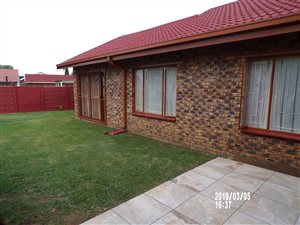 3 Bed House in Waldrift