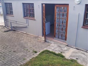 Bachelor apartment in Kokstad