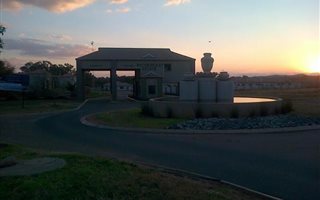 1 Bedroom Apartment in Van Der Hoff Park