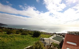 3 Bedroom Townhouse in Camps Bay