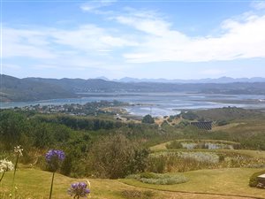 422 m² Land available in Fernwood