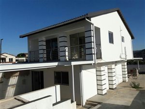 4 Bed House in Phoenix