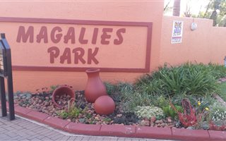 2 Bedroom Simplex in Radiokop