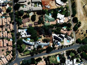 3965 m² Land available in Oriel
