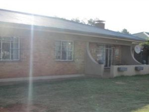 3 Bed House in Vanderbijlpark CW1